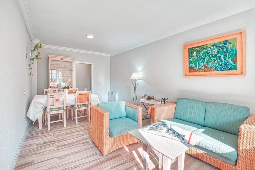 Apartamento New Folch Sevilla B エクステリア 写真