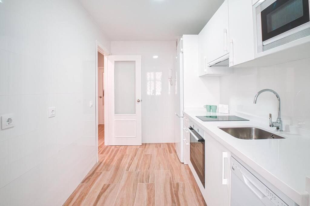 Apartamento New Folch Sevilla B エクステリア 写真